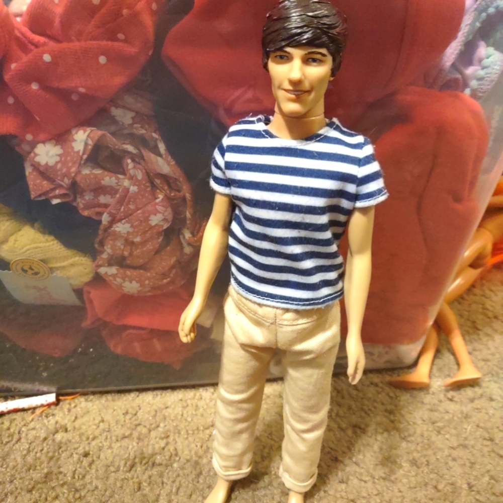 Louis Tomlinson Doll
